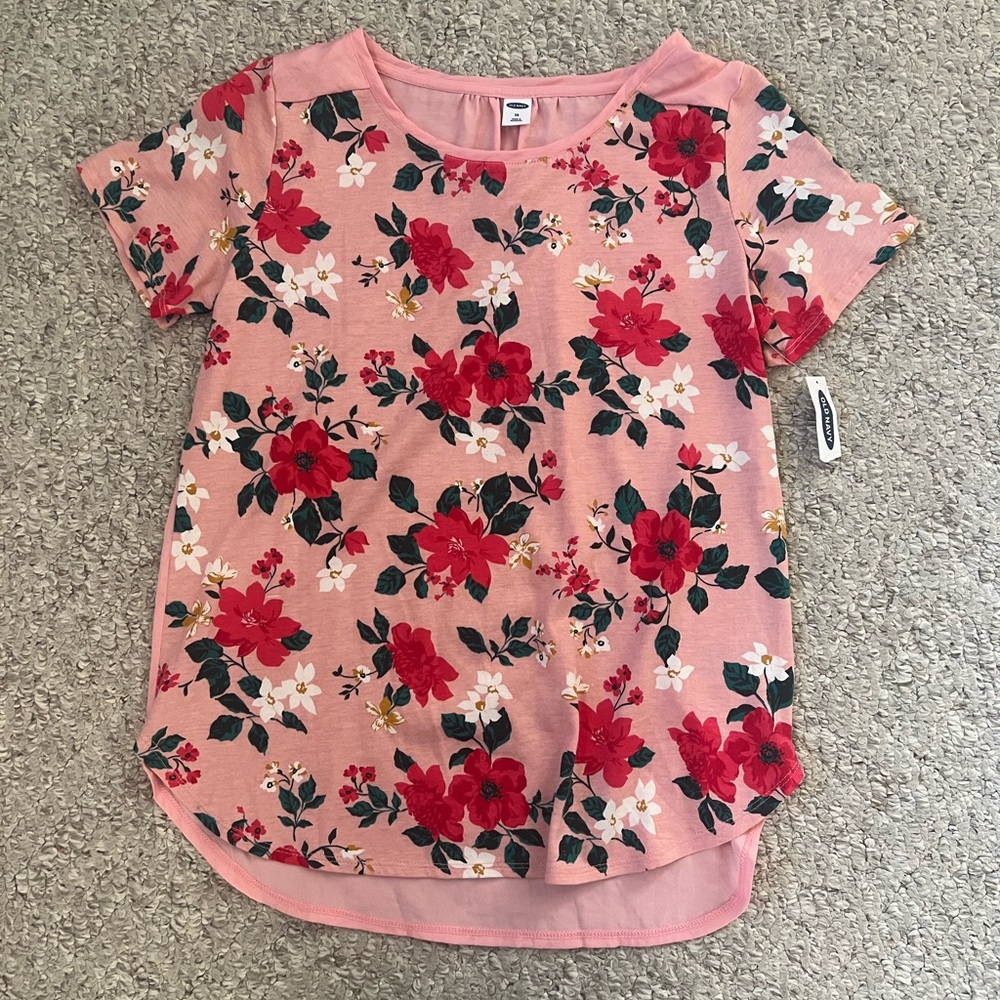 Brand New Old Navy Pink Floral T-shirt Blouse Size XS